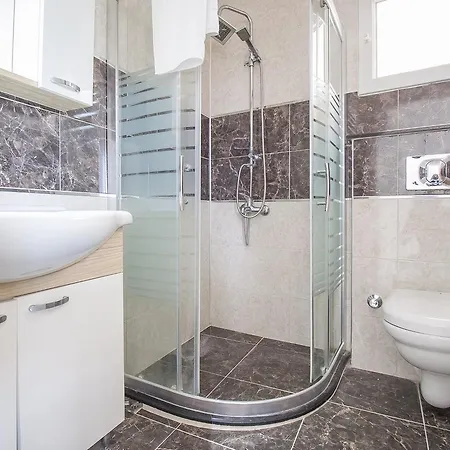 Villa Esya1 *